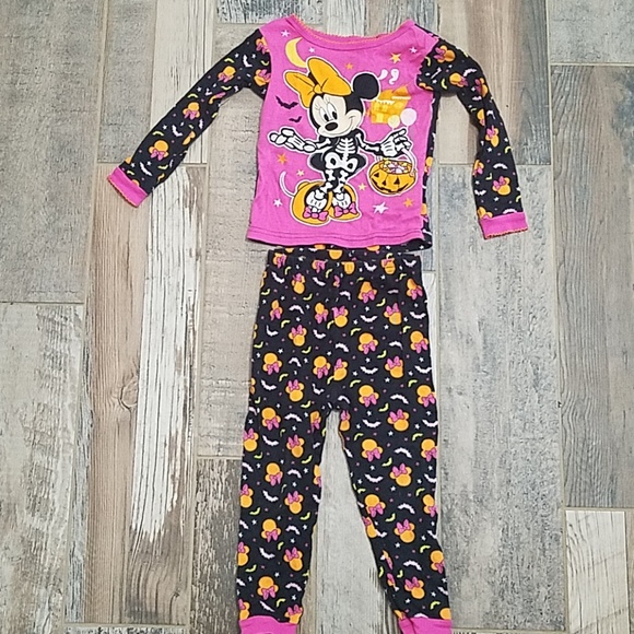 disney minnie mouse halloween pajamas